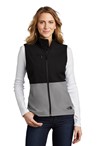 The North Face  Ladies Castle Rock Soft Shell Vest. NF0A5543